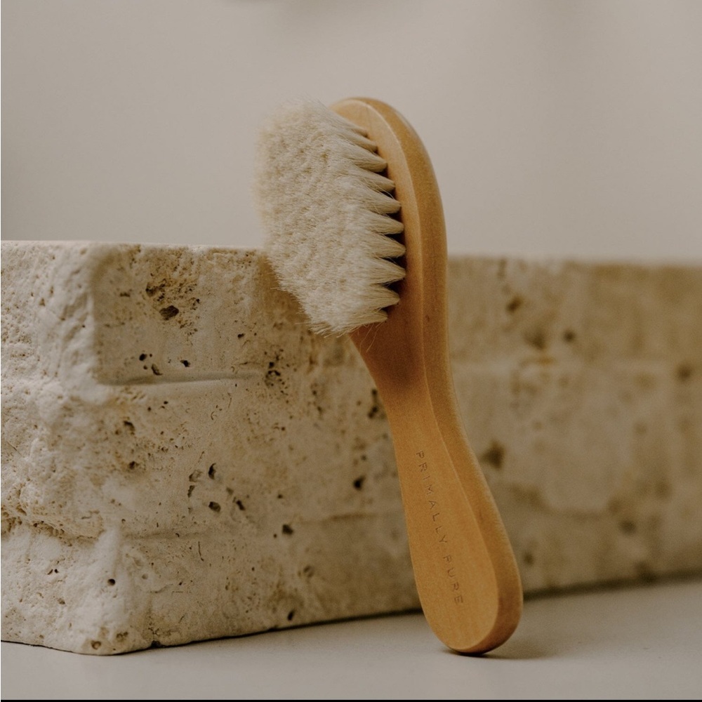 NWT Primally Pure Facial Dry Brush